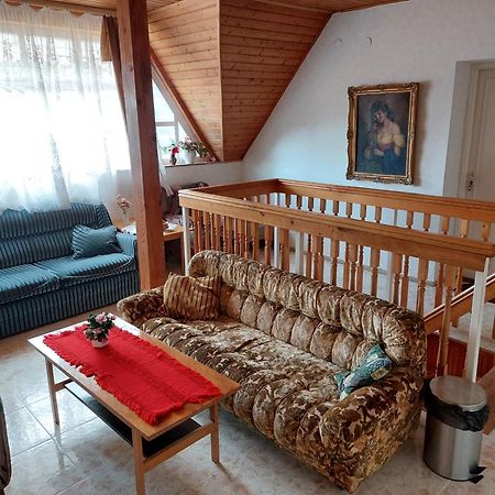 Holiday House Retro ซานโตด ภายนอก รูปภาพ