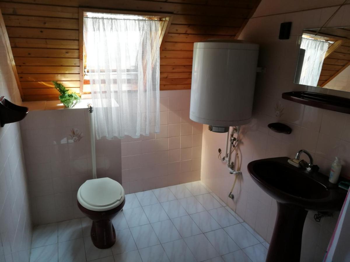 Holiday House Retro ซานโตด ภายนอก รูปภาพ